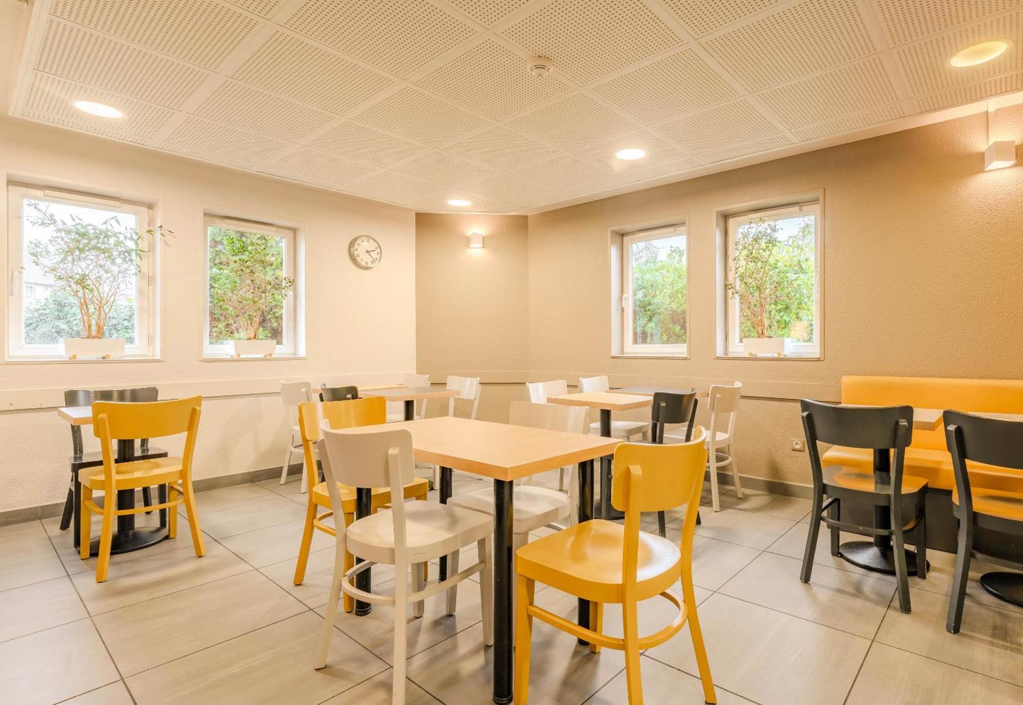 B&B Hotel Calais Centre St Pierre Zewnętrze zdjęcie