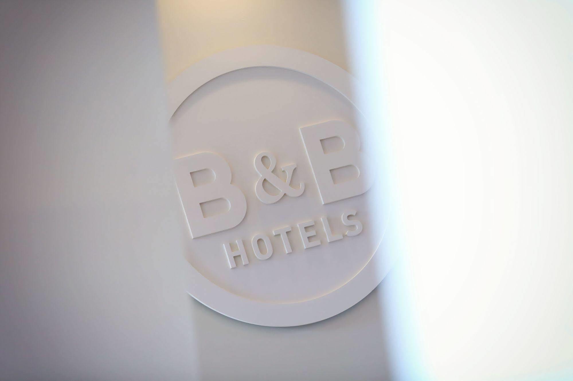 B&B Hotel Calais Centre St Pierre Zewnętrze zdjęcie