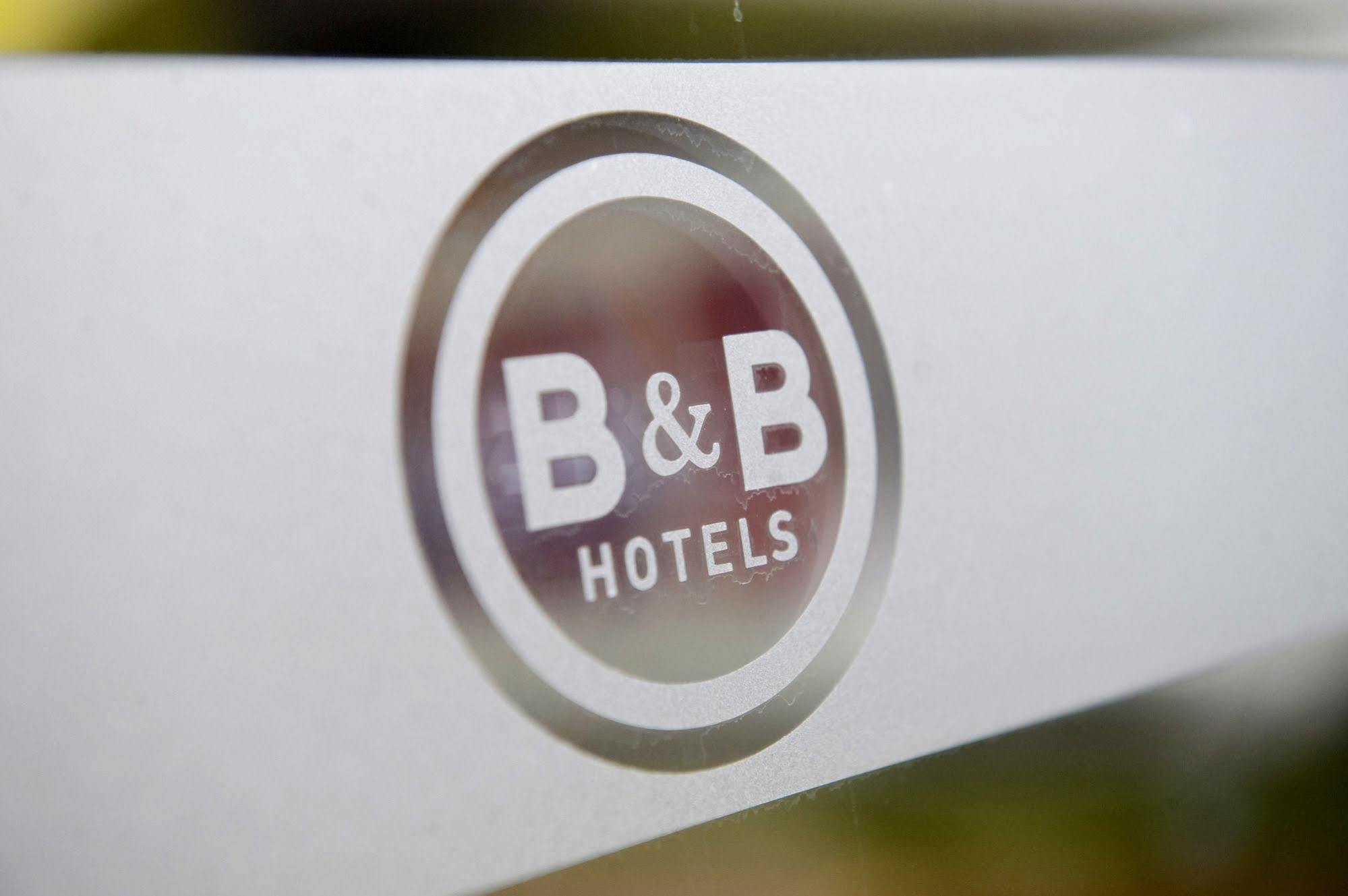 B&B Hotel Calais Centre St Pierre Zewnętrze zdjęcie